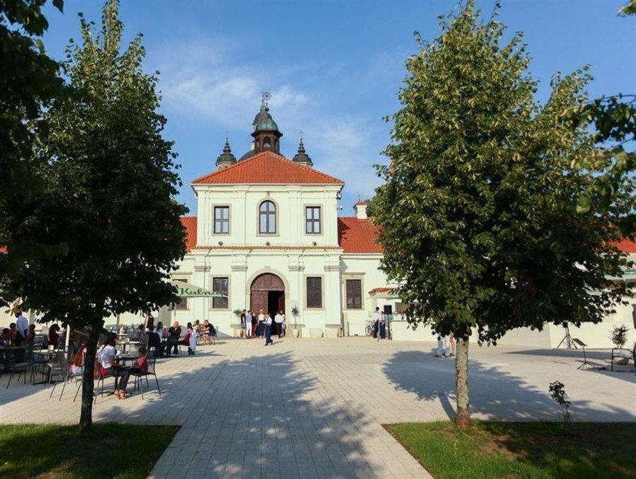 Monte Pacis Ξενοδοχείο Κάουνας Εξωτερικό φωτογραφία